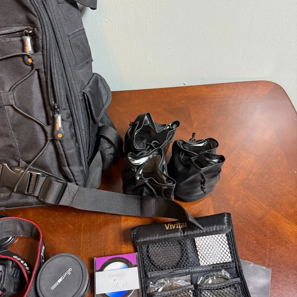 Canon EOS Rebel T3i DSLR Camera Bundle 18-55mm & 55-250mm Lenses‎ bag accesories